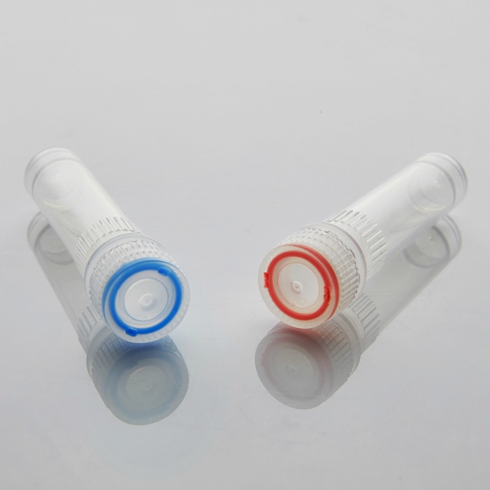 Can cryovial tubes withstand extreme temperatures, such as freezing or ultra-low temperatures